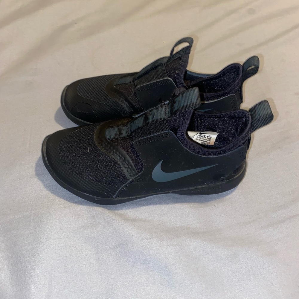 Nike toddler shoes